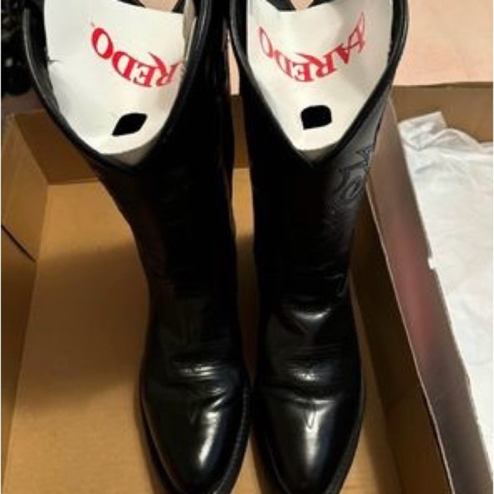 Men’s Authentic Laredo Black Leather Western / Cowboy Boots Size 9D EUC - Picture 2 of 6